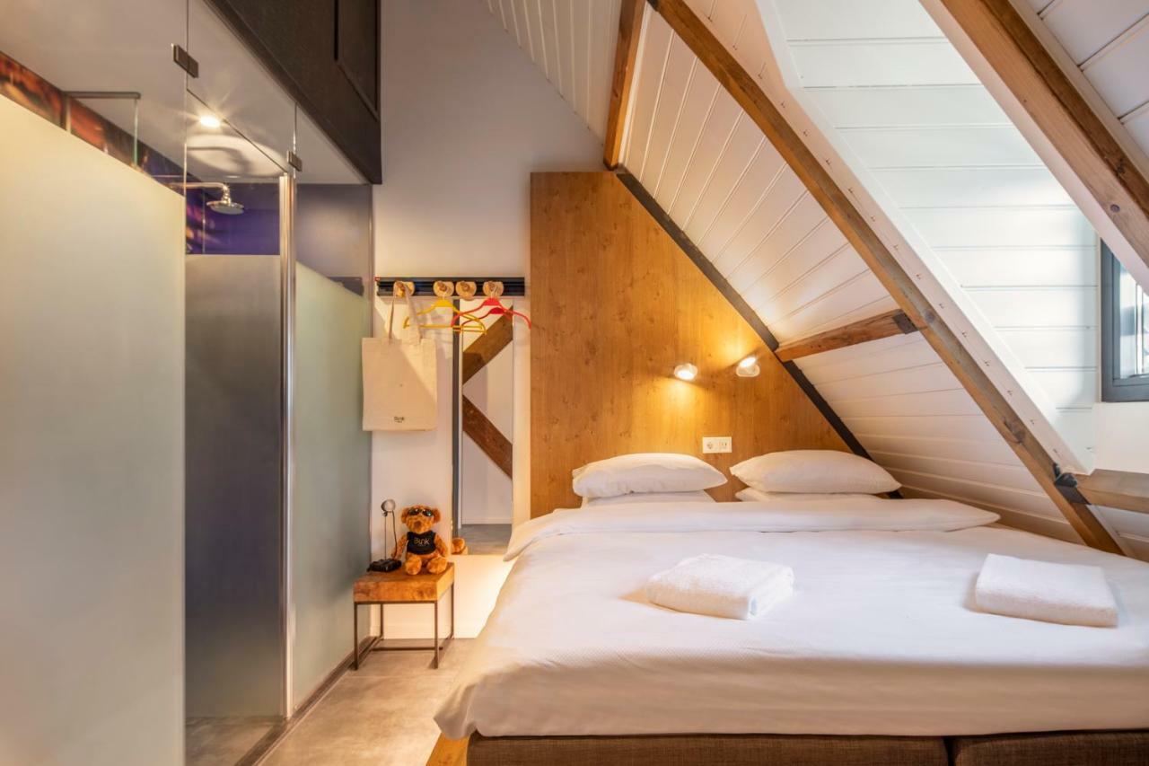 Bunk Hotel Utrecht Eksteriør bilde