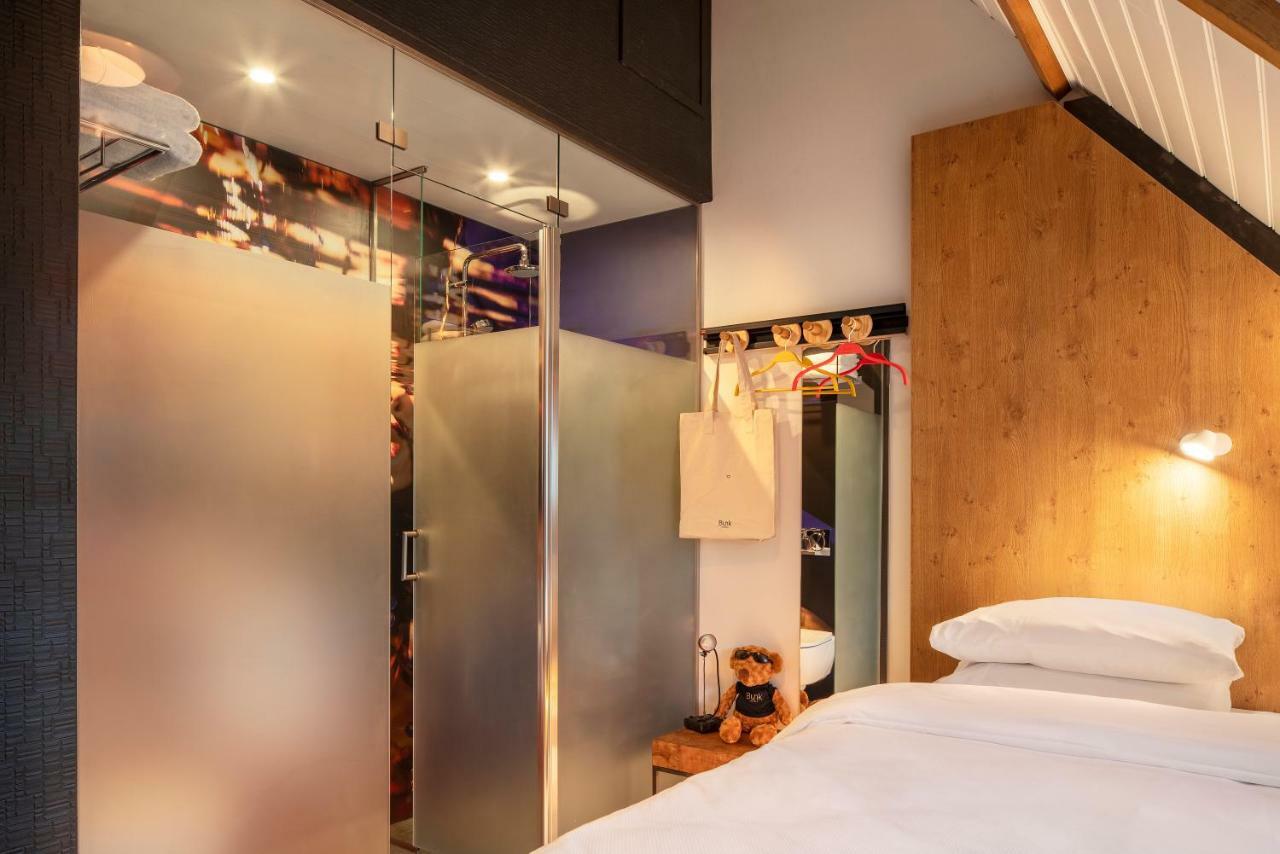 Bunk Hotel Utrecht Eksteriør bilde